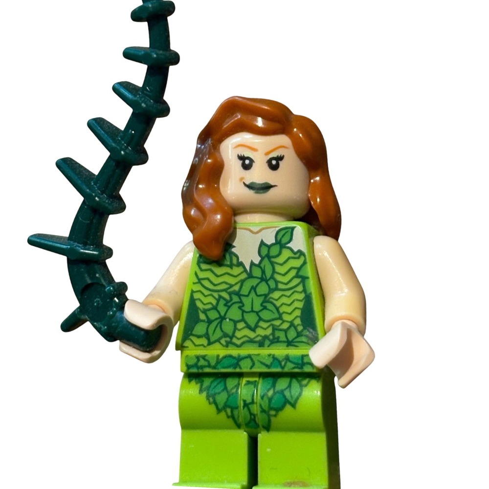 LEGO DC Super Heroes Poison Ivy Minifigure with Vine Accessory sh010 Batman